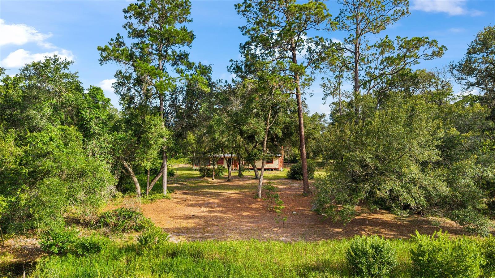 Image 4 of 56 For 18631 106th Place
