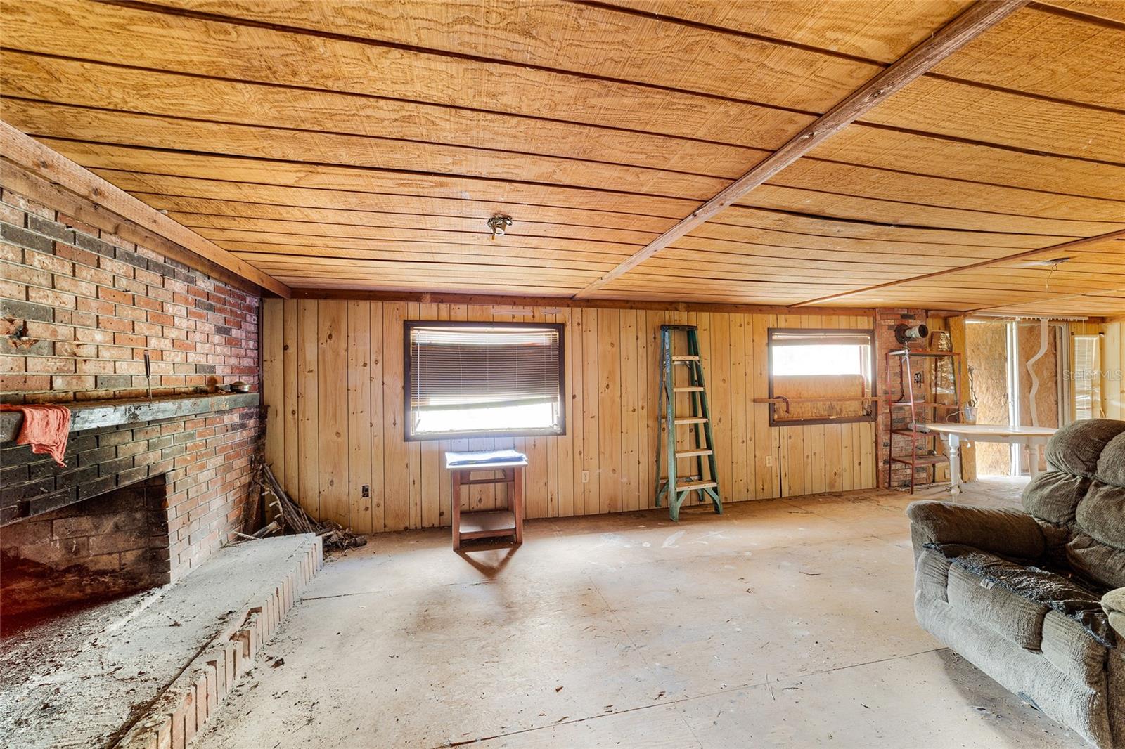 Image 40 of 56 For 18631 106th Place