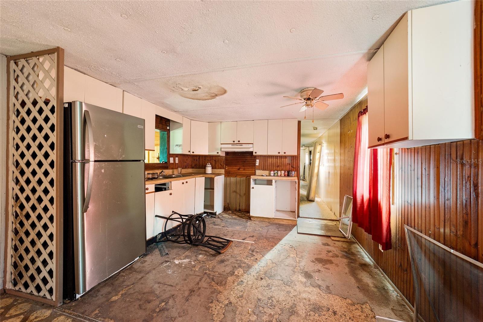 Image 42 of 56 For 18631 106th Place