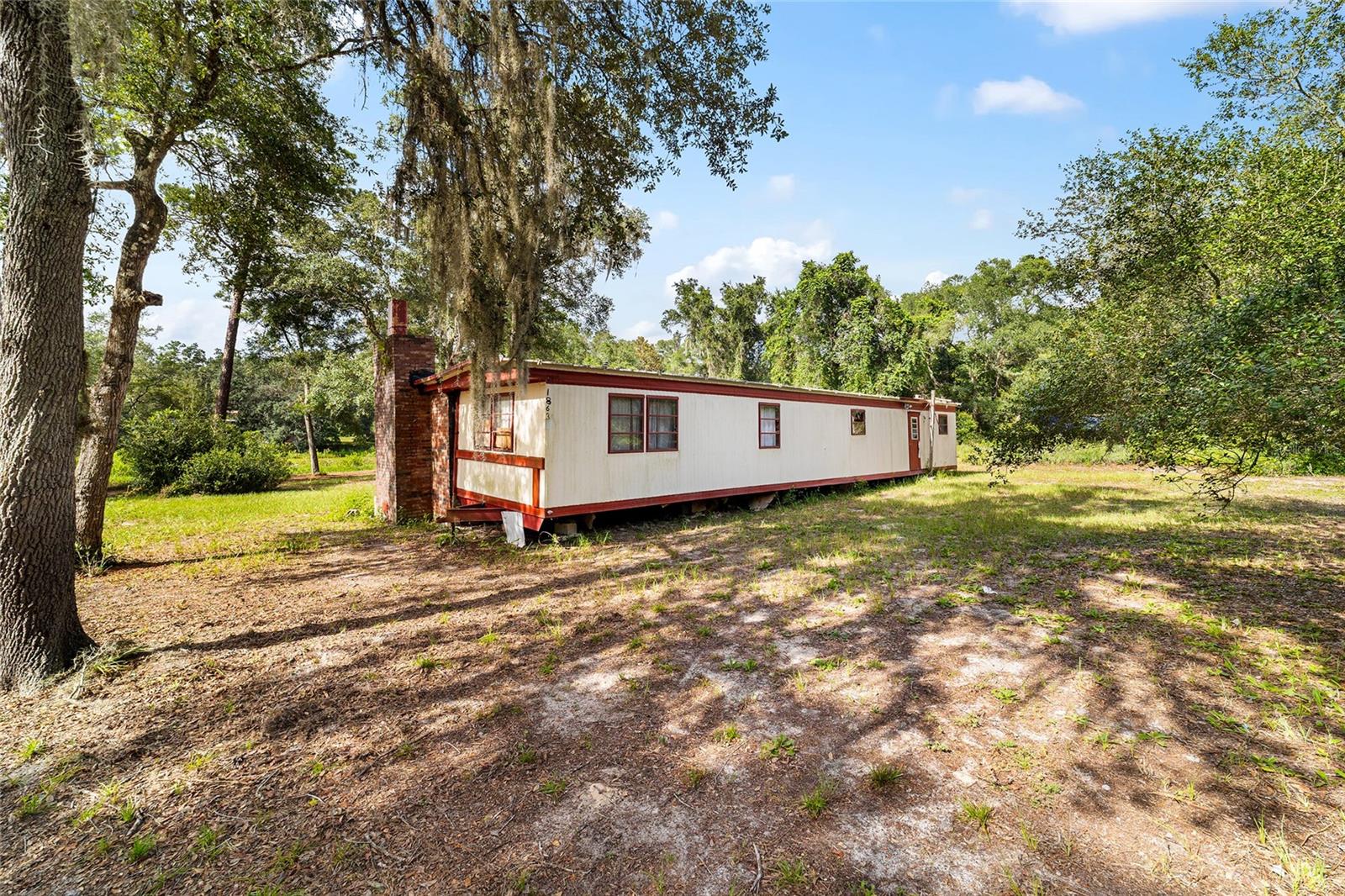 Image 47 of 56 For 18631 106th Place
