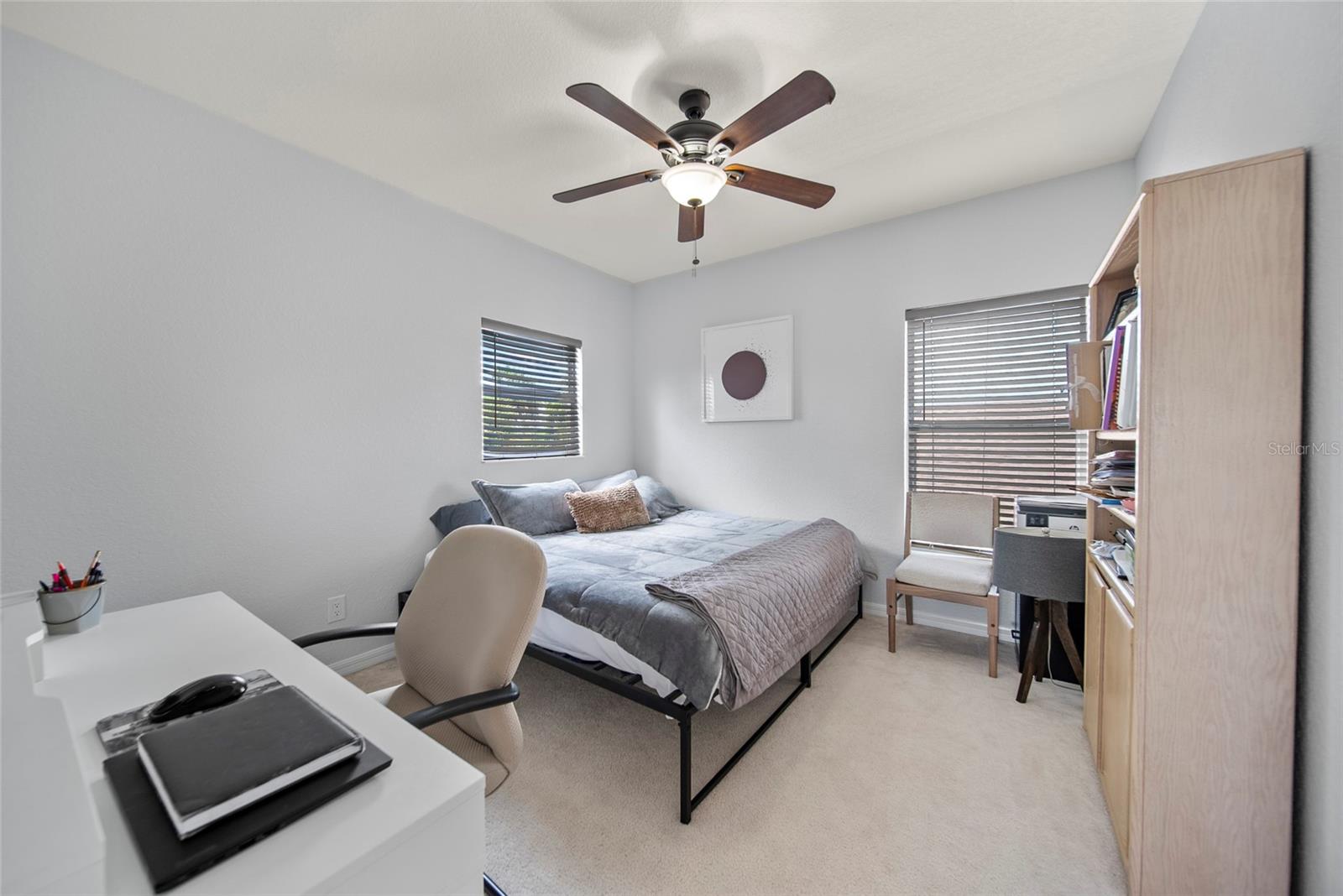 Image 20 of 39 For 2318 29th Avenue E