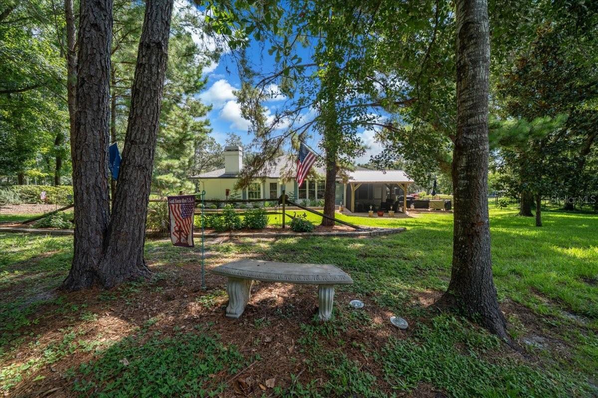 Listing photo id 45 for 10111 Weeks Drive