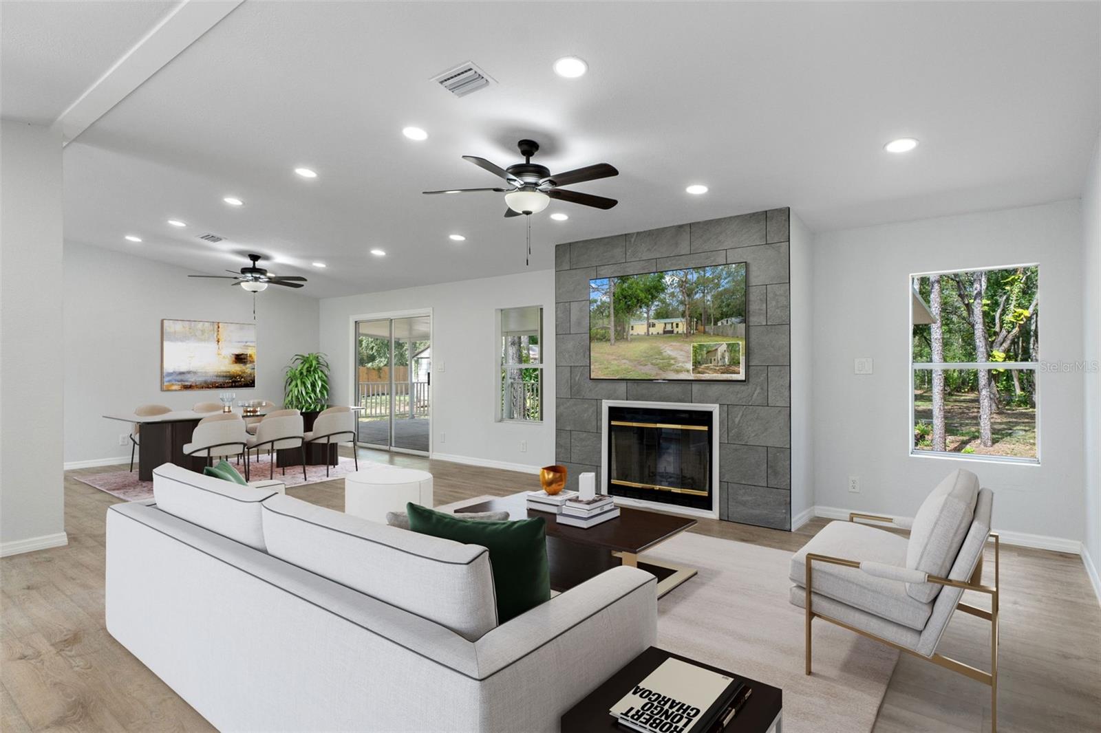 Image 7 of 59 For 17625 Galveston Street