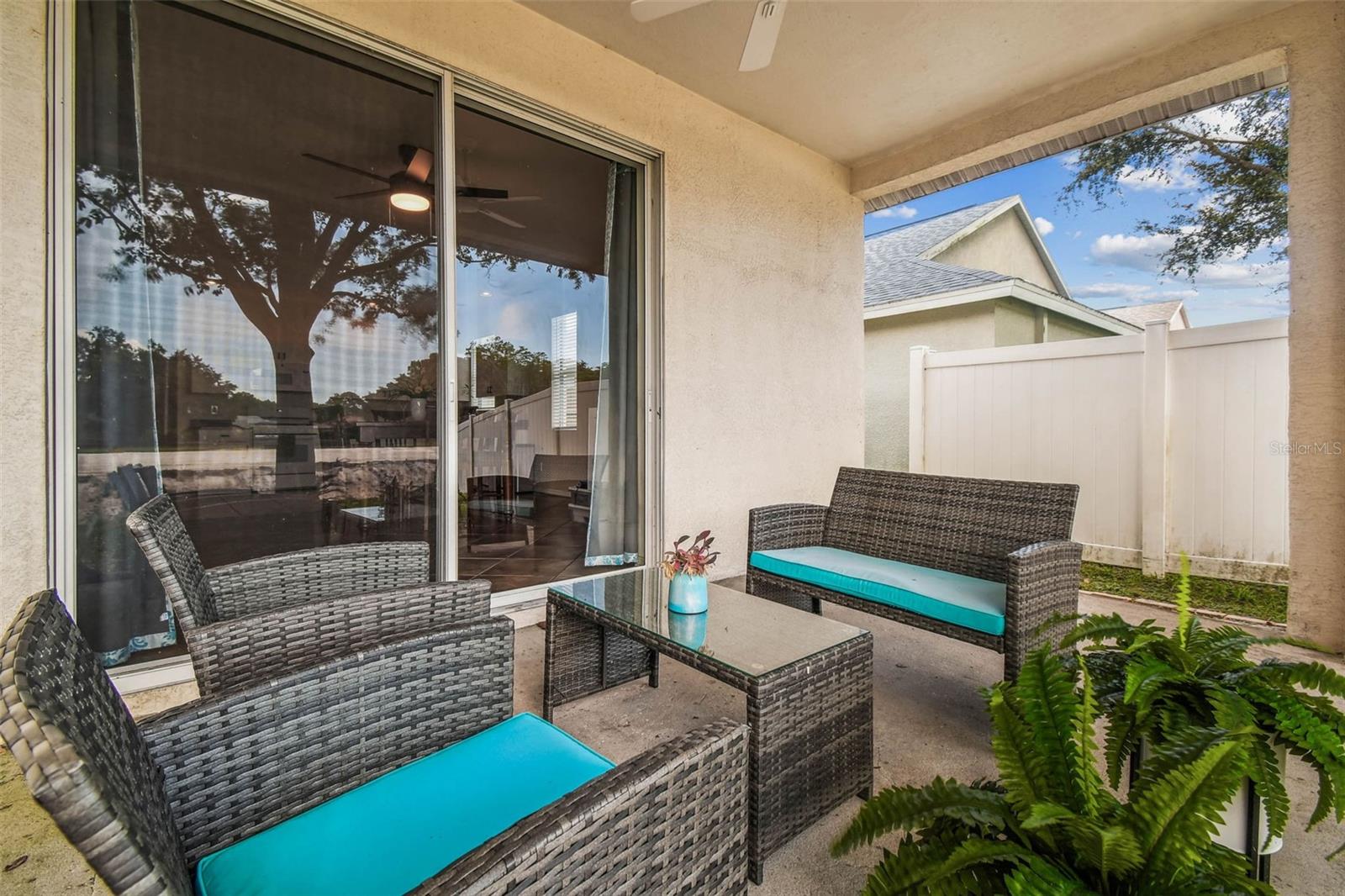 Listing photo id 44 for 9637 Riverchase Drive