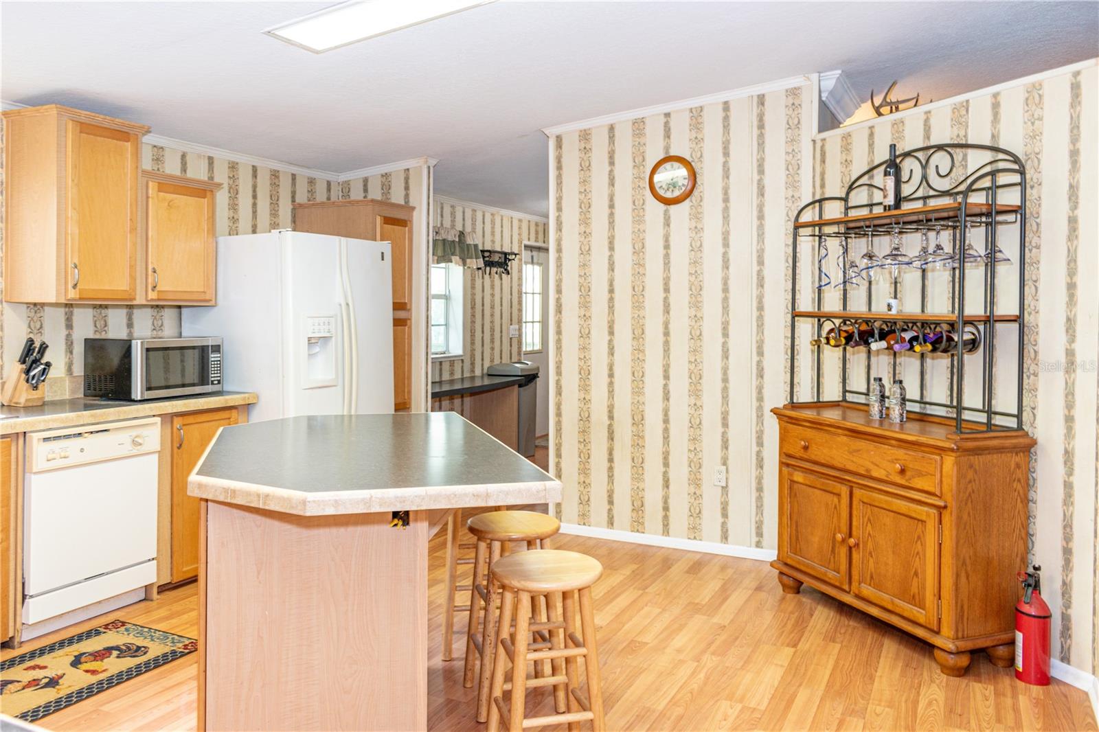 Image 17 of 55 For 16030 Hays Road