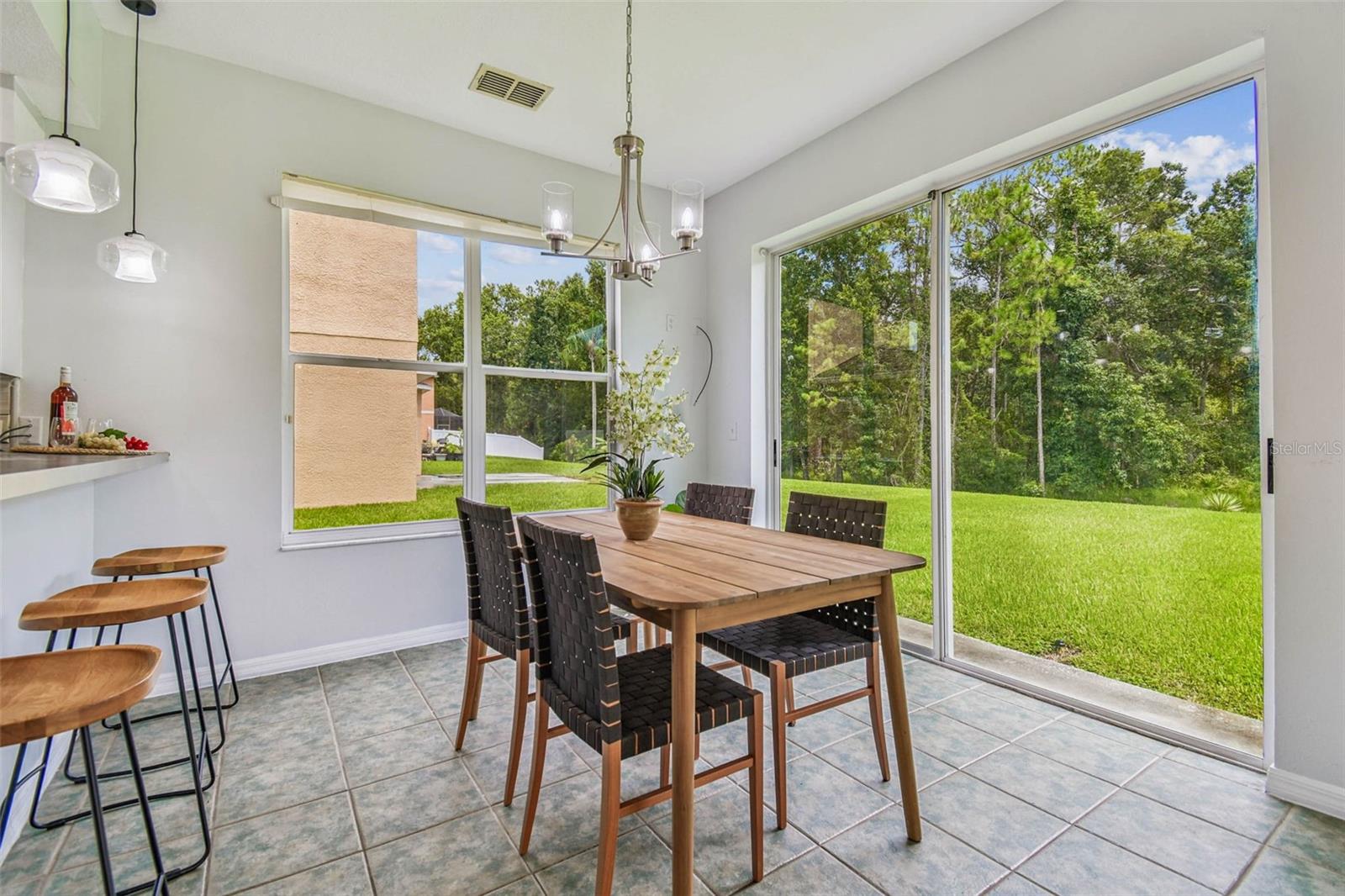 Image 22 of 96 For 27012 Sea Breeze Way