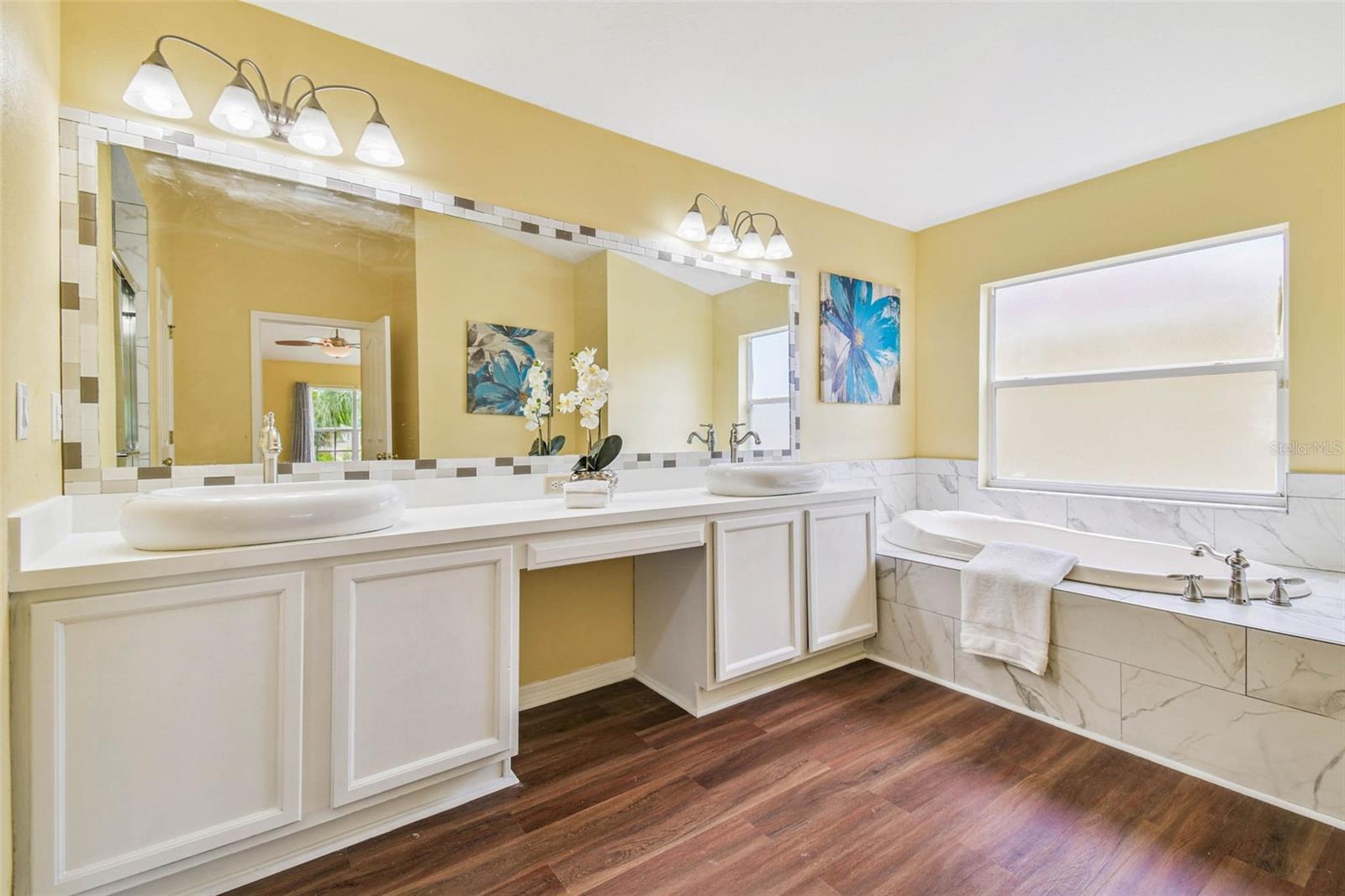 Image 38 of 96 For 27012 Sea Breeze Way