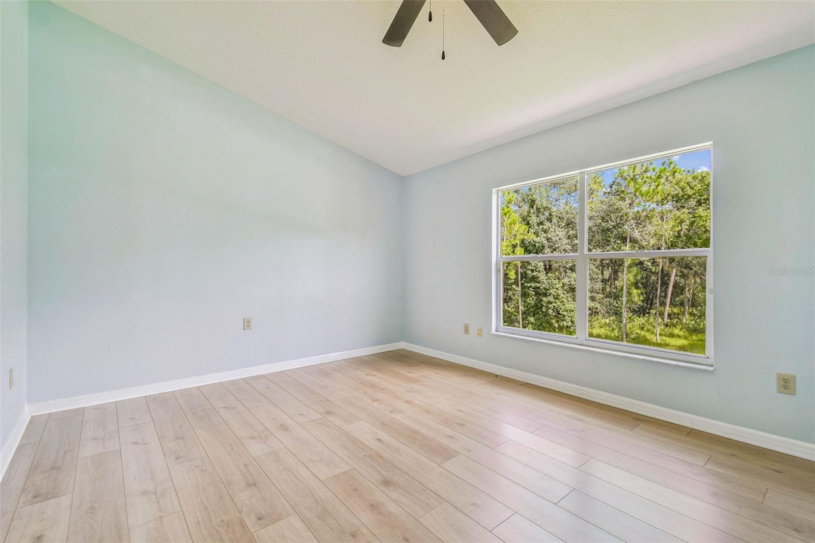 Image 44 of 96 For 27012 Sea Breeze Way