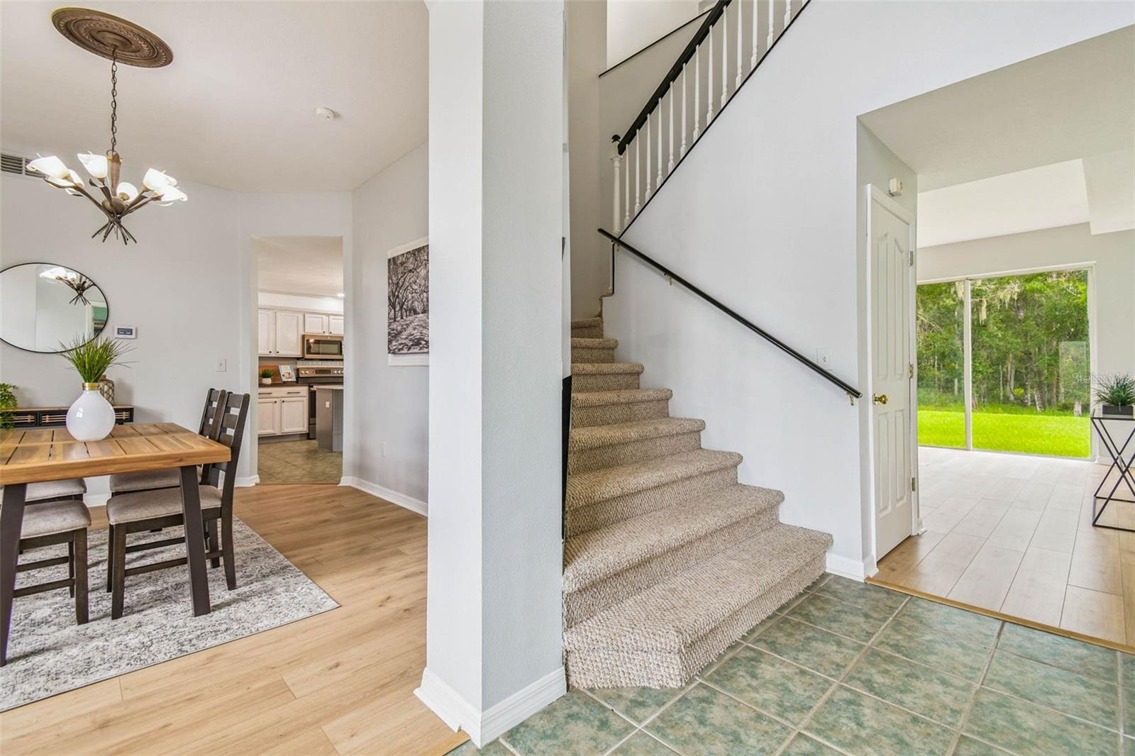 Image 5 of 96 For 27012 Sea Breeze Way