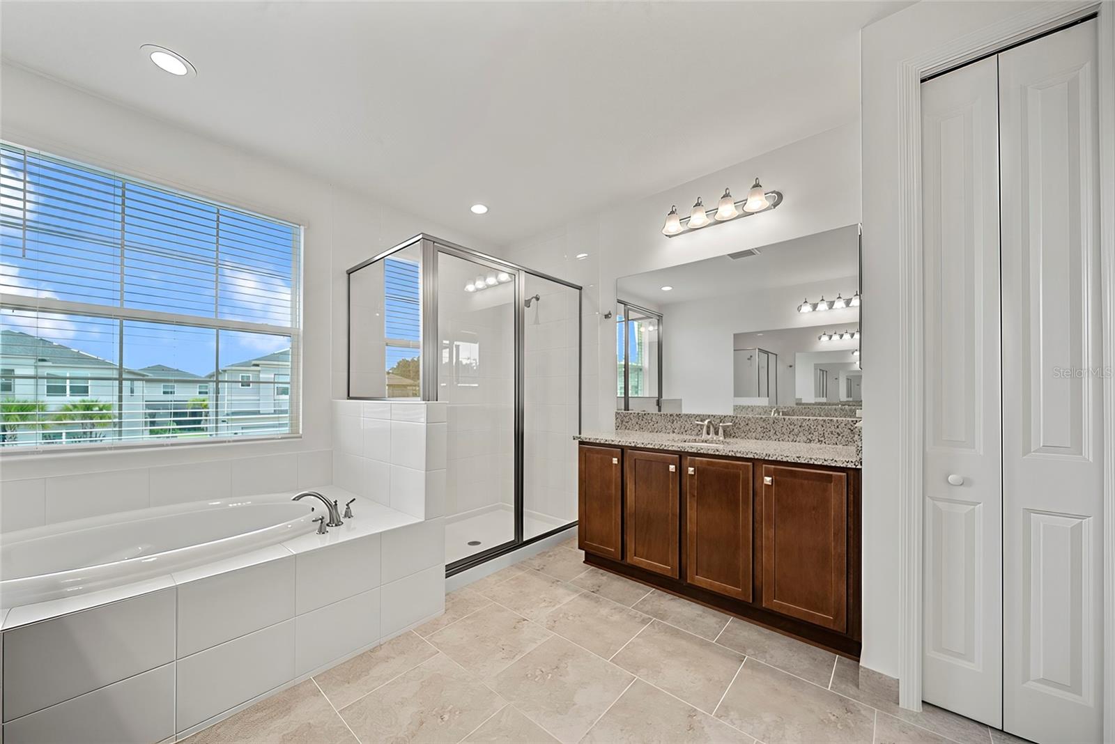 Image 25 of 52 For 32620 Tamarind Grove Lane