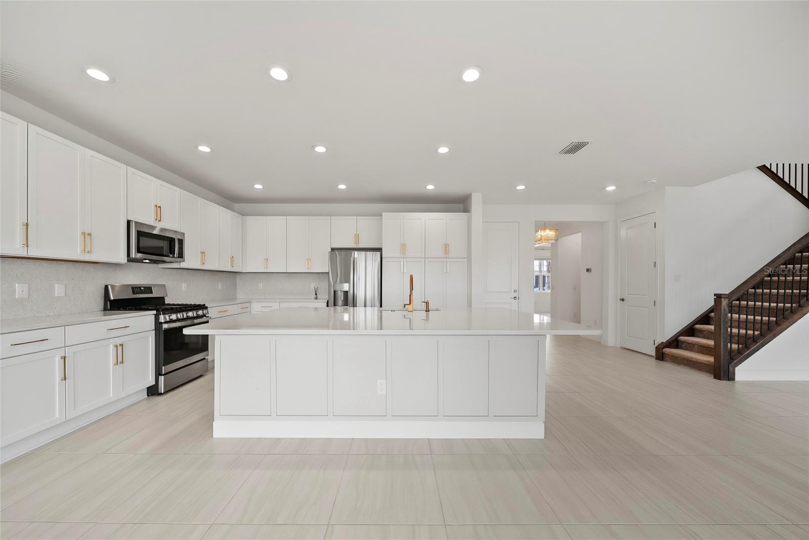 Image 3 of 52 For 32620 Tamarind Grove Lane