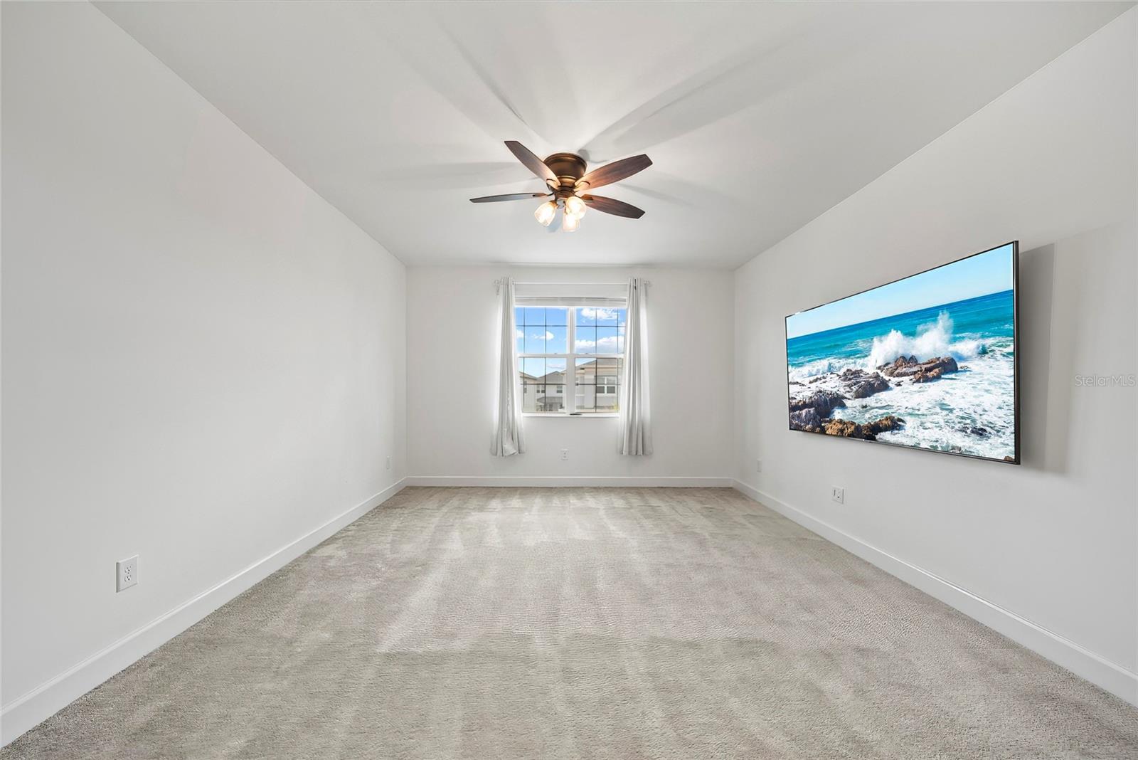 Image 34 of 52 For 32620 Tamarind Grove Lane