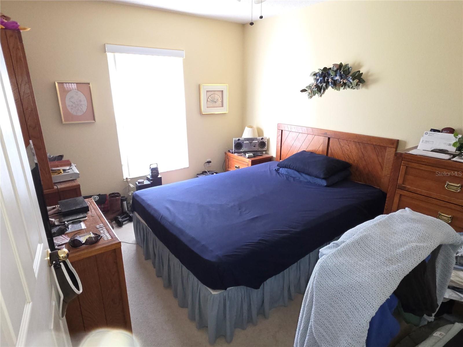 Image 11 of 19 For 13271 Linden Drive