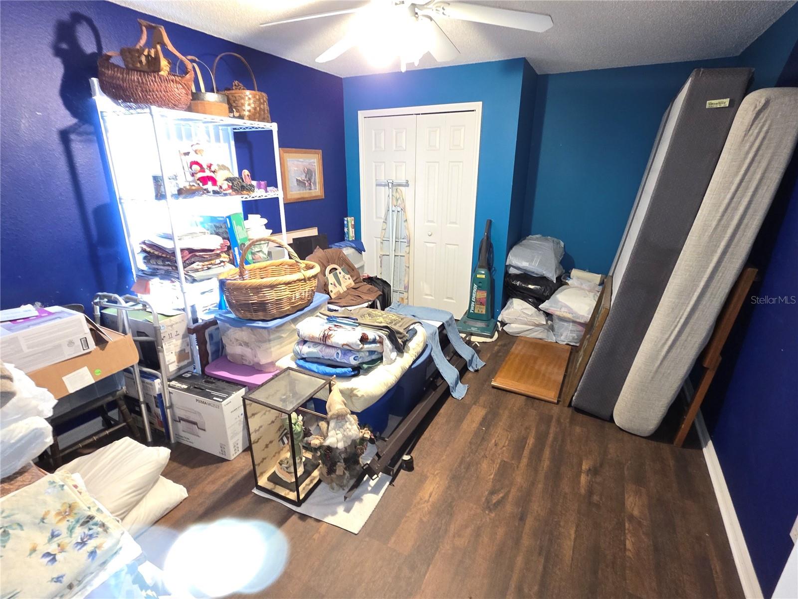 Image 13 of 19 For 13271 Linden Drive