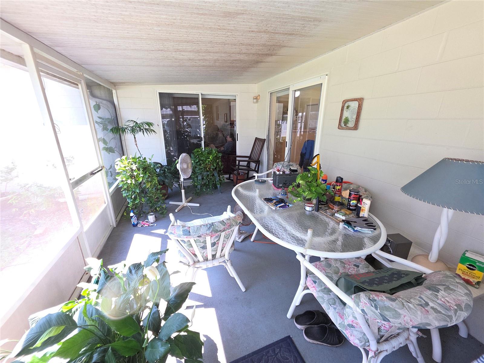 Image 16 of 19 For 13271 Linden Drive