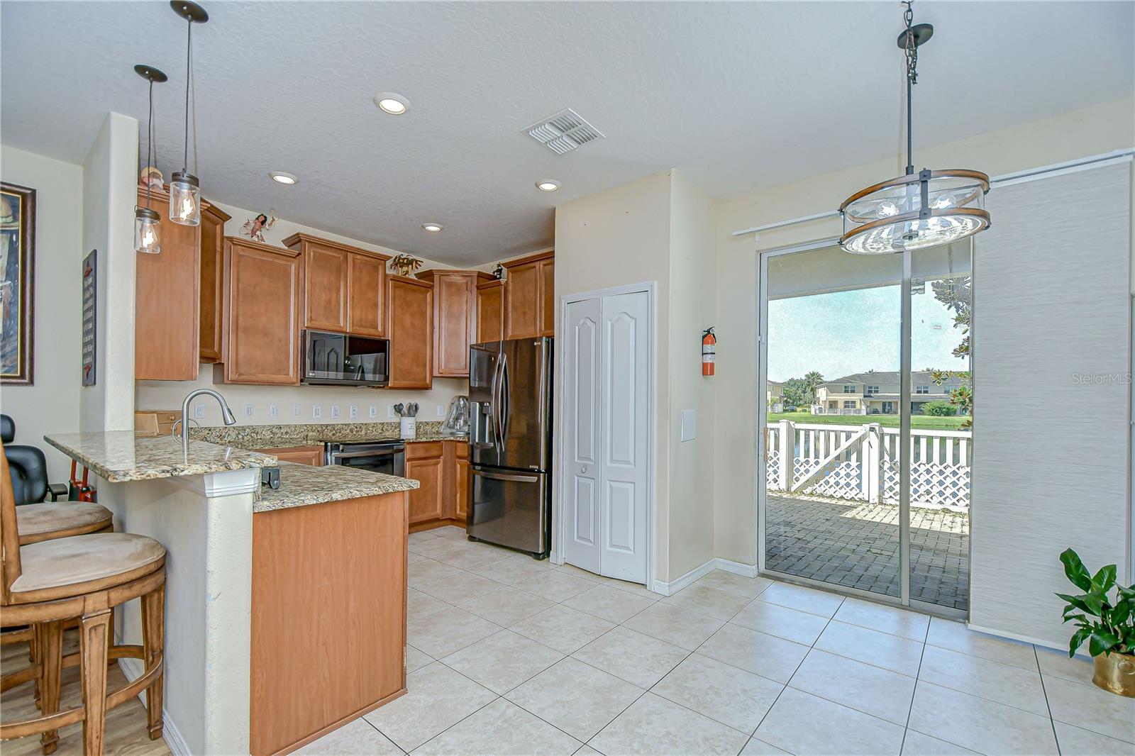 Image 8 of 27 For 12013 Greengate Drive
