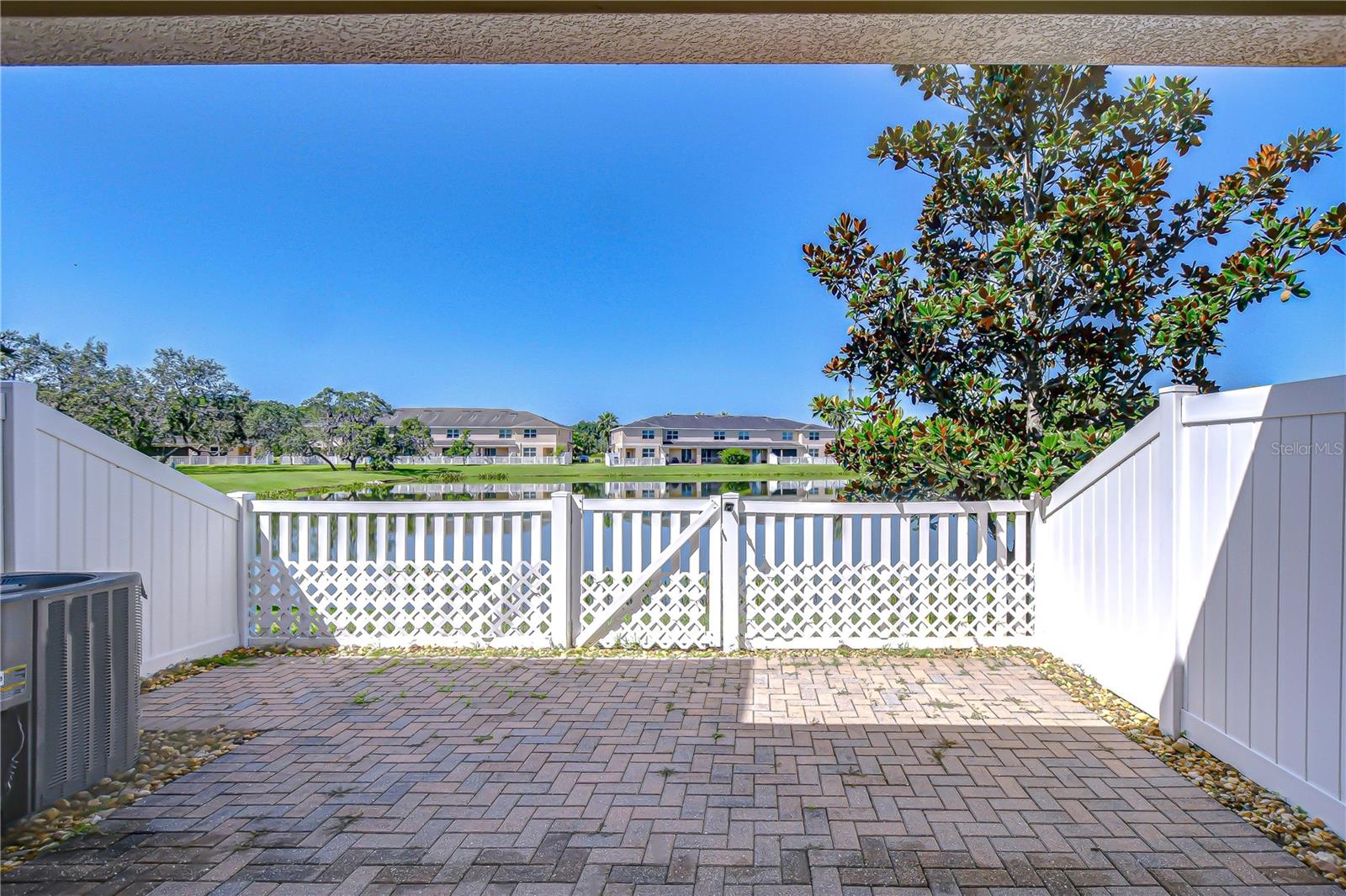 Image 9 of 27 For 12013 Greengate Drive
