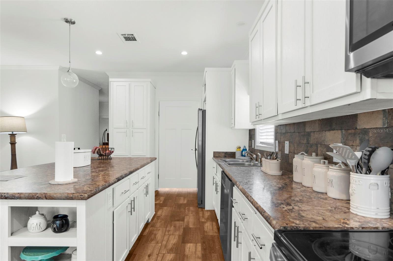 Image 11 of 48 For 9233 Quivira Road