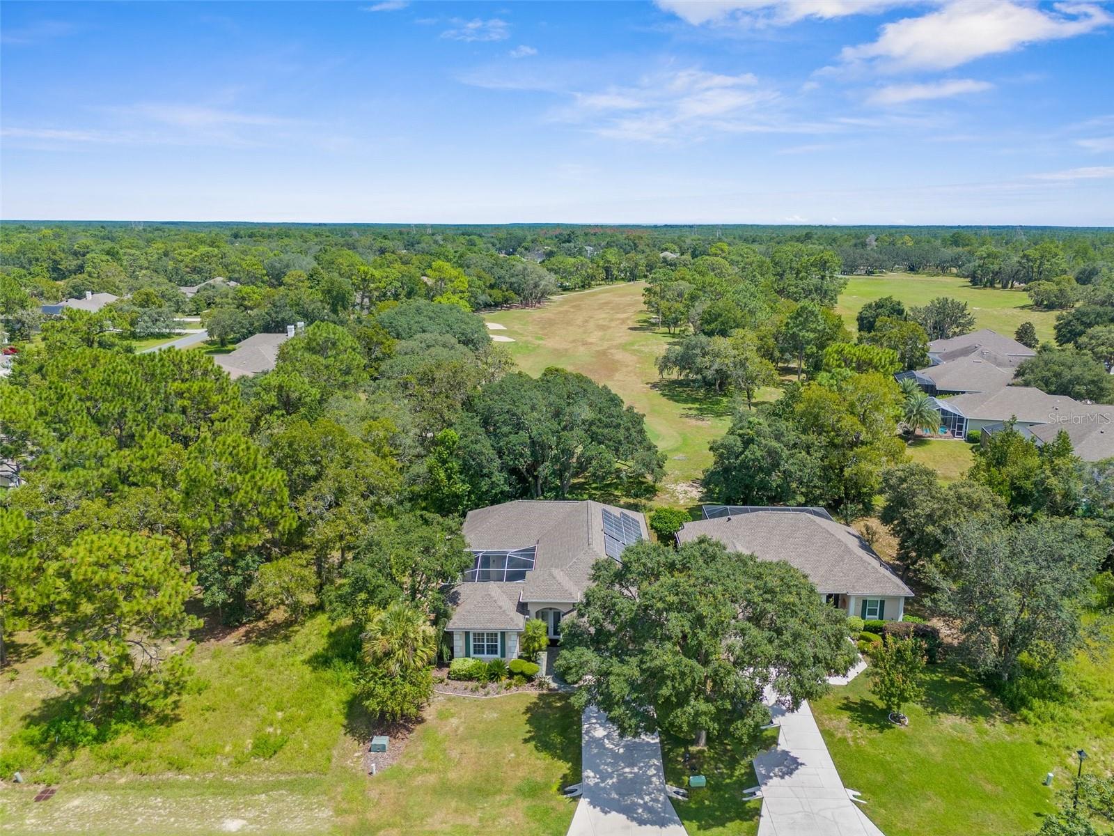 Image 4 of 39 For 52 Deerwood Drive