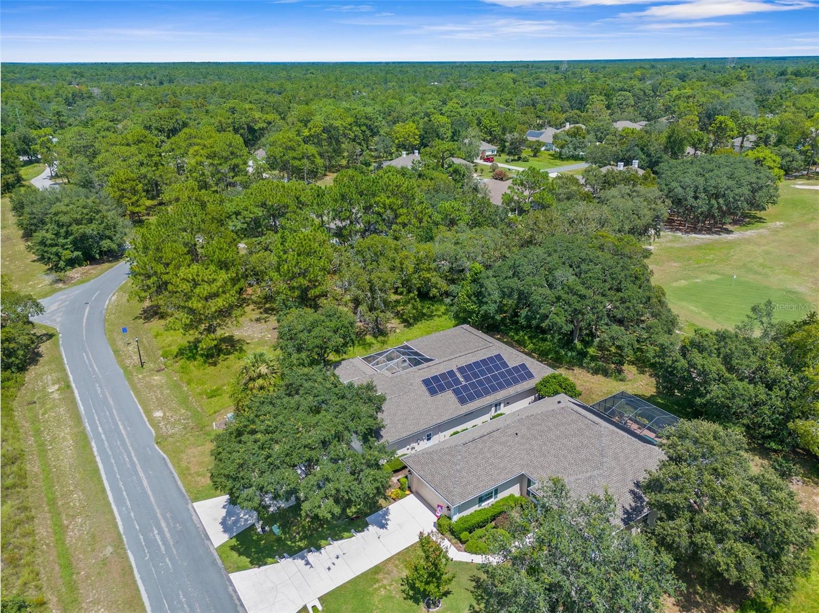 Image 5 of 39 For 52 Deerwood Drive