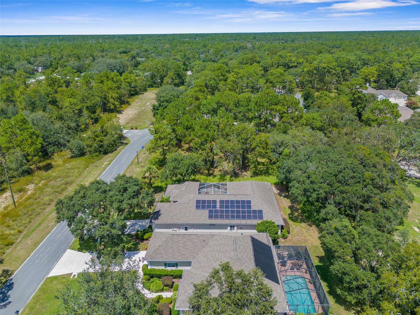 Image 6 of 39 For 52 Deerwood Drive