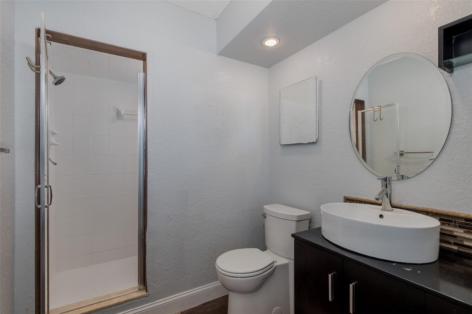Listing photo id 27 for 3841 Rudder Way