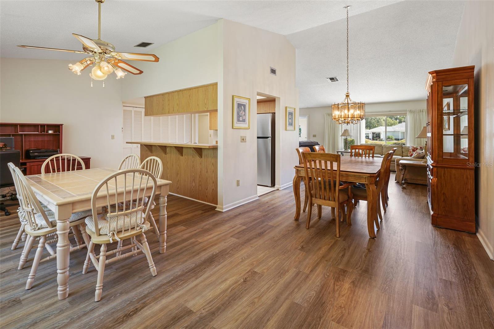 Image 10 of 47 For 7425 Leith Court