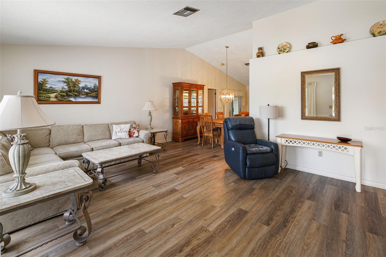 Image 11 of 47 For 7425 Leith Court
