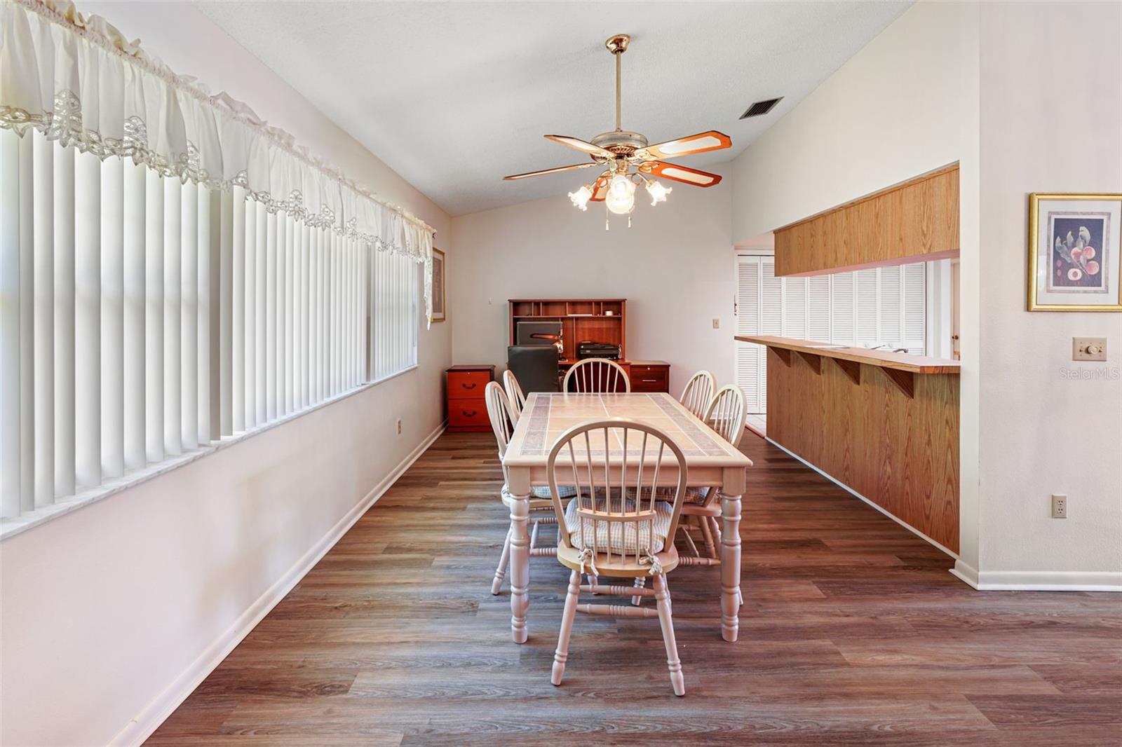 Image 9 of 47 For 7425 Leith Court