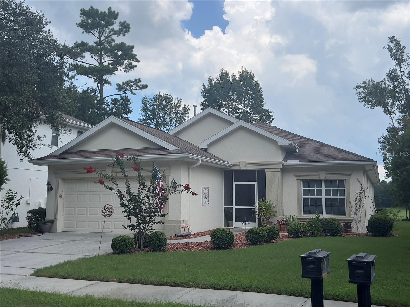 Listing photo id 0 for 5248 Esplande Court
