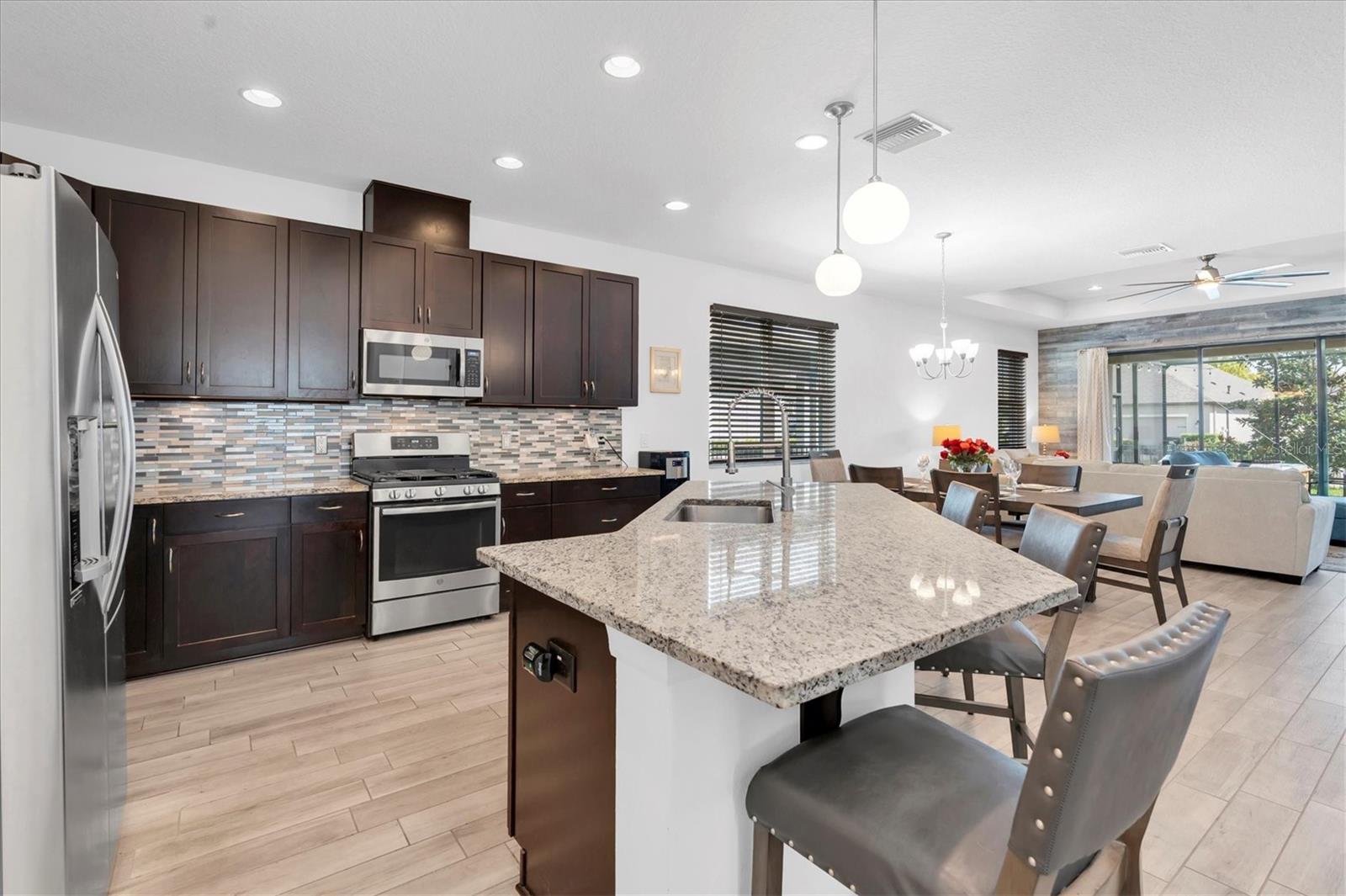 Image 21 of 60 For 13413 Batten Lane
