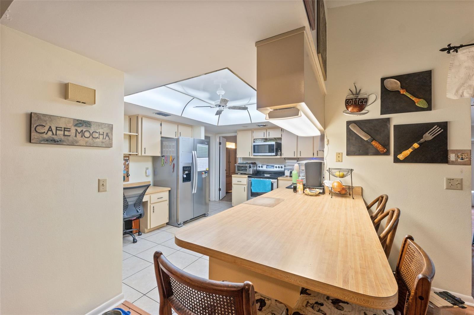 Image 19 of 47 For 7612 Valley Court