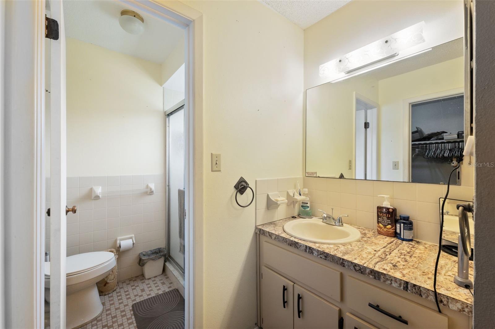 Image 23 of 47 For 7612 Valley Court