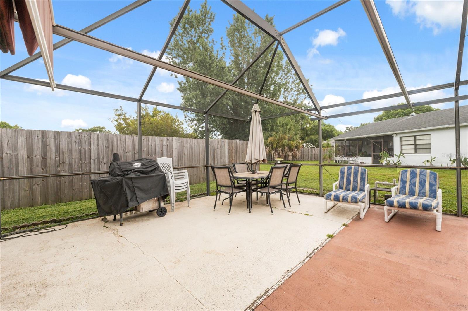 Image 34 of 47 For 7612 Valley Court