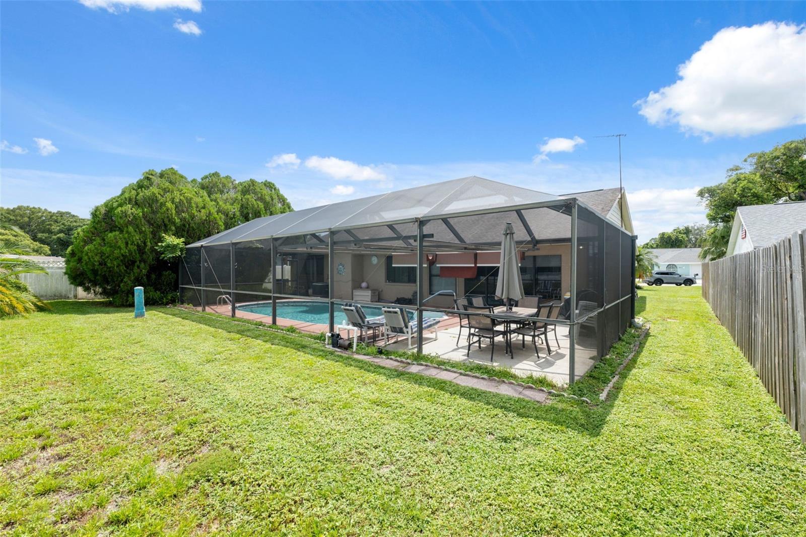 Image 36 of 47 For 7612 Valley Court
