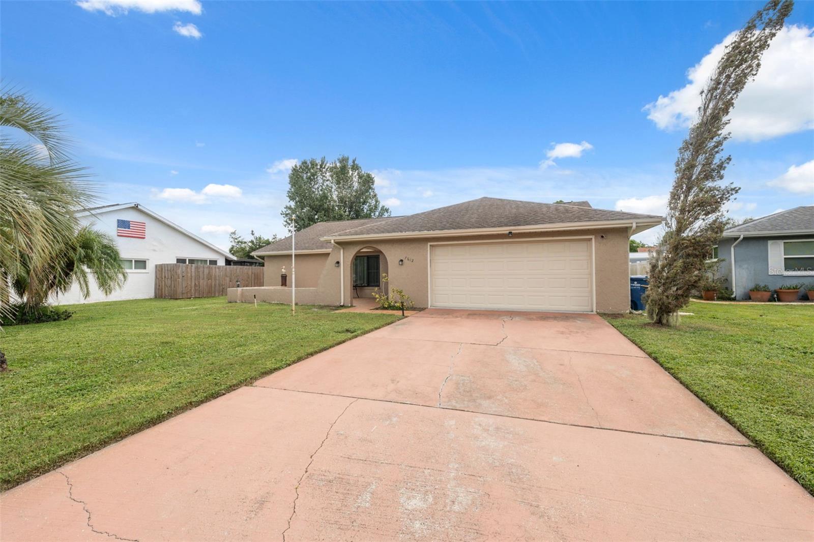 Image 5 of 47 For 7612 Valley Court