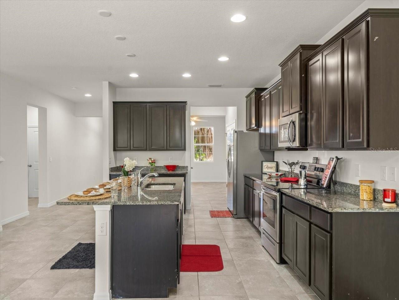 Image 16 of 62 For 5715 Hevena Court