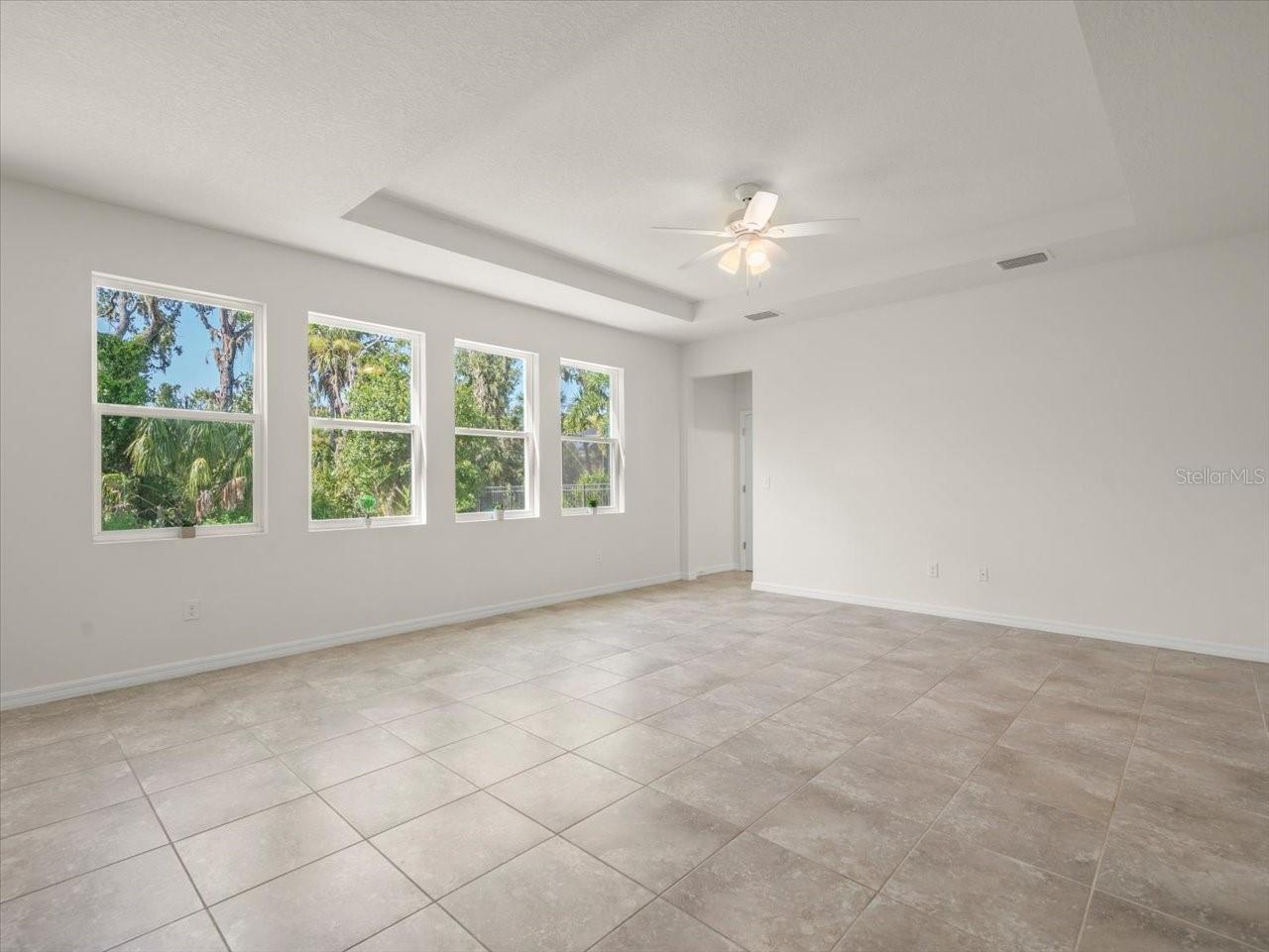 Image 26 of 62 For 5715 Hevena Court