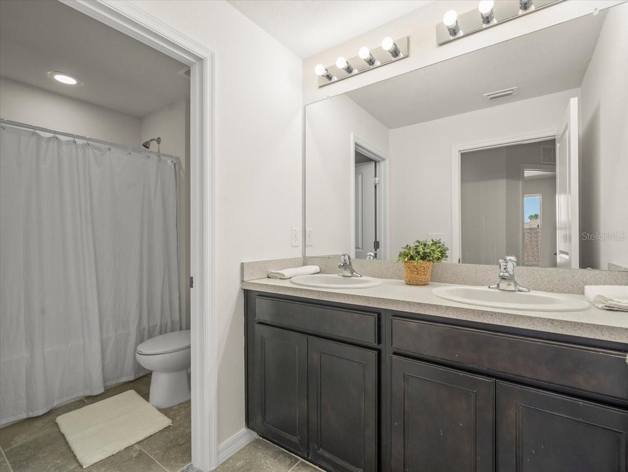 Image 48 of 62 For 5715 Hevena Court