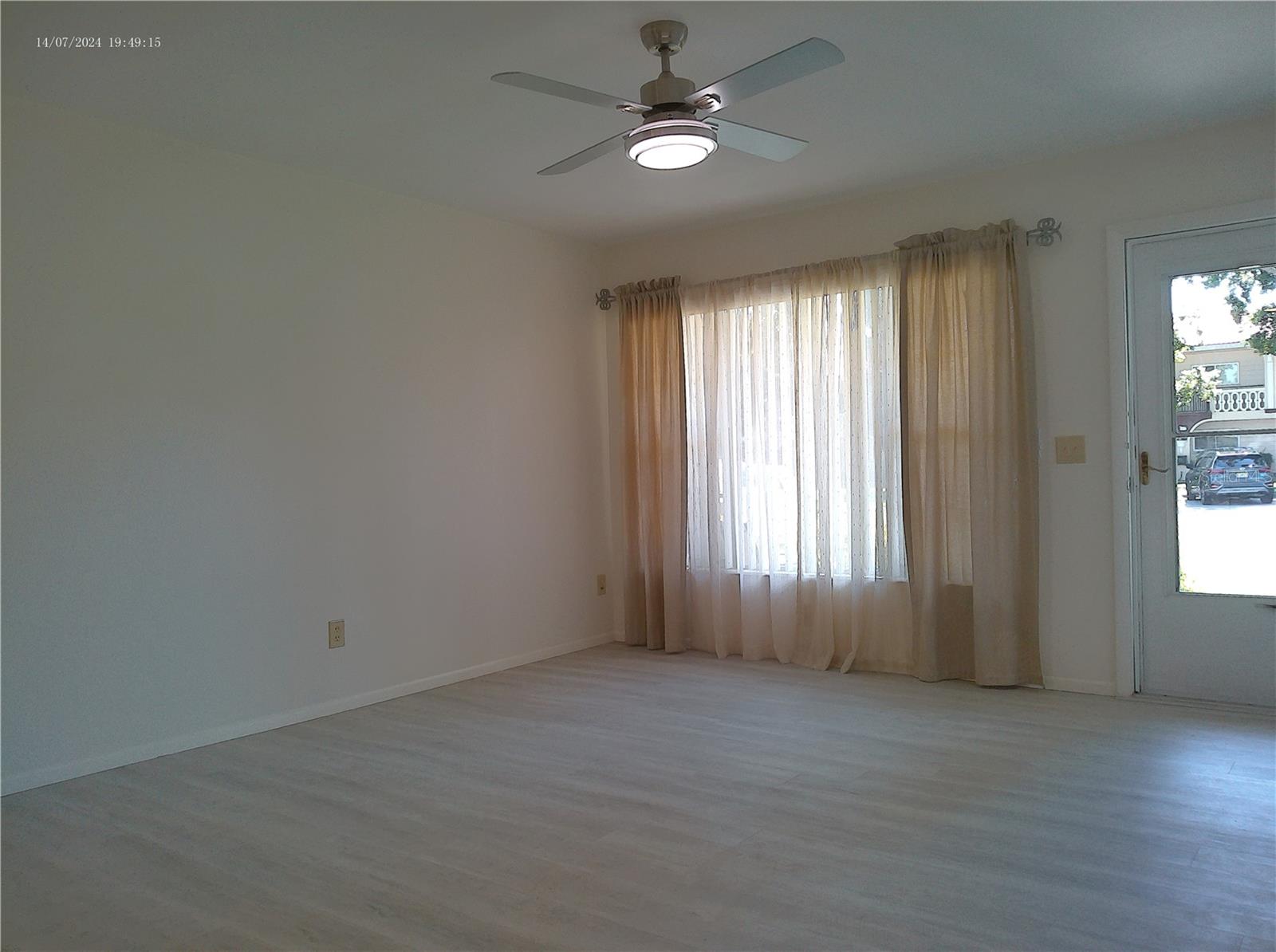Image 15 of 67 For 2400 Franciscan Drive 8