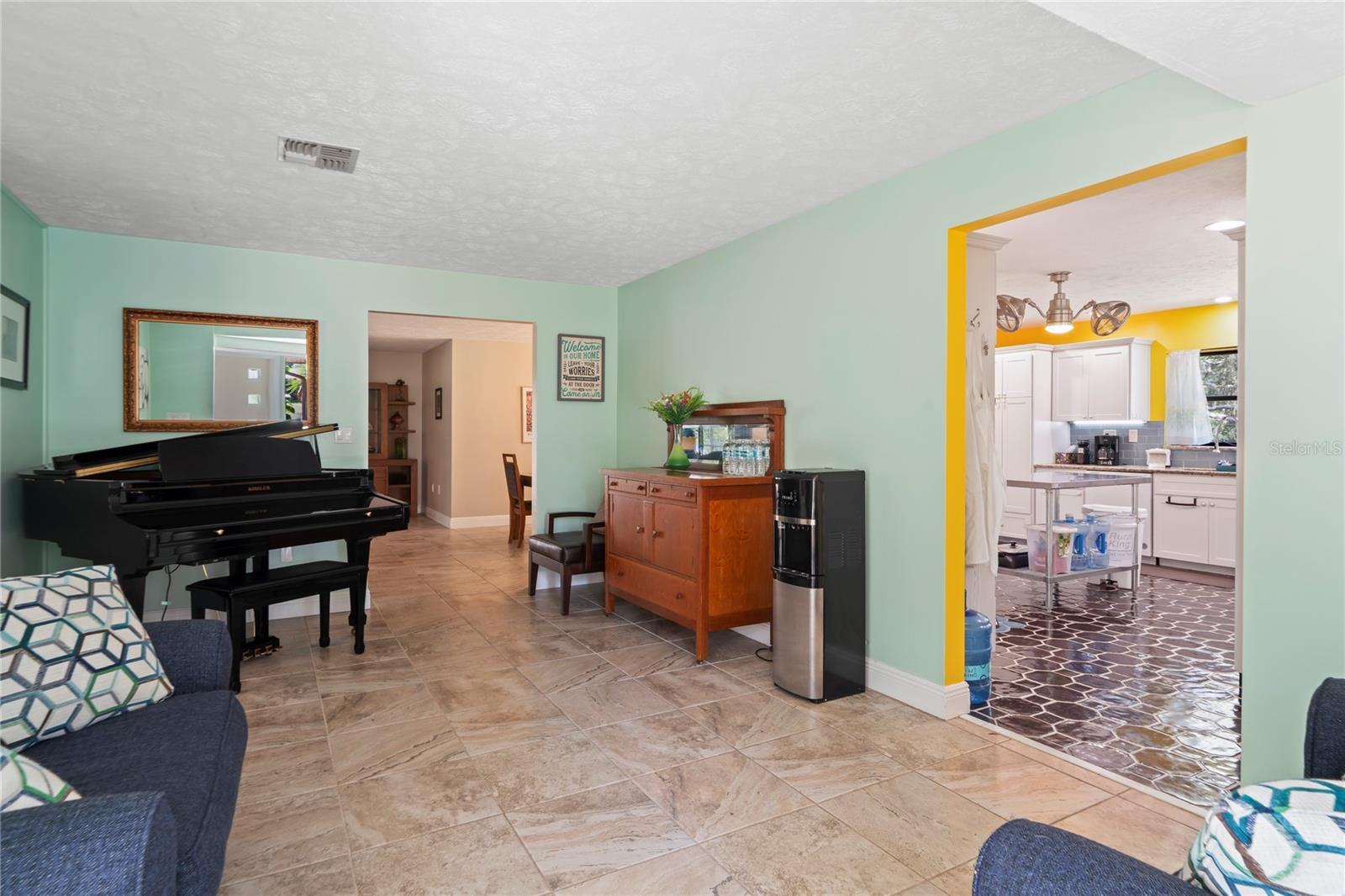 Image 38 of 100 For 17715 Fancy Lane