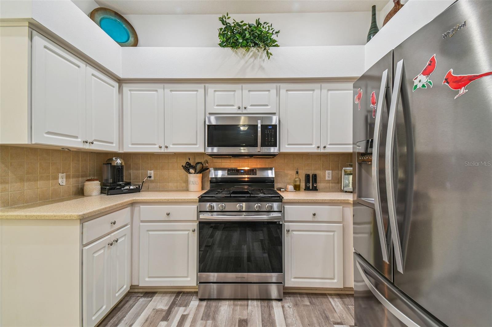 Listing photo id 22 for 440 Cobblestone Loop