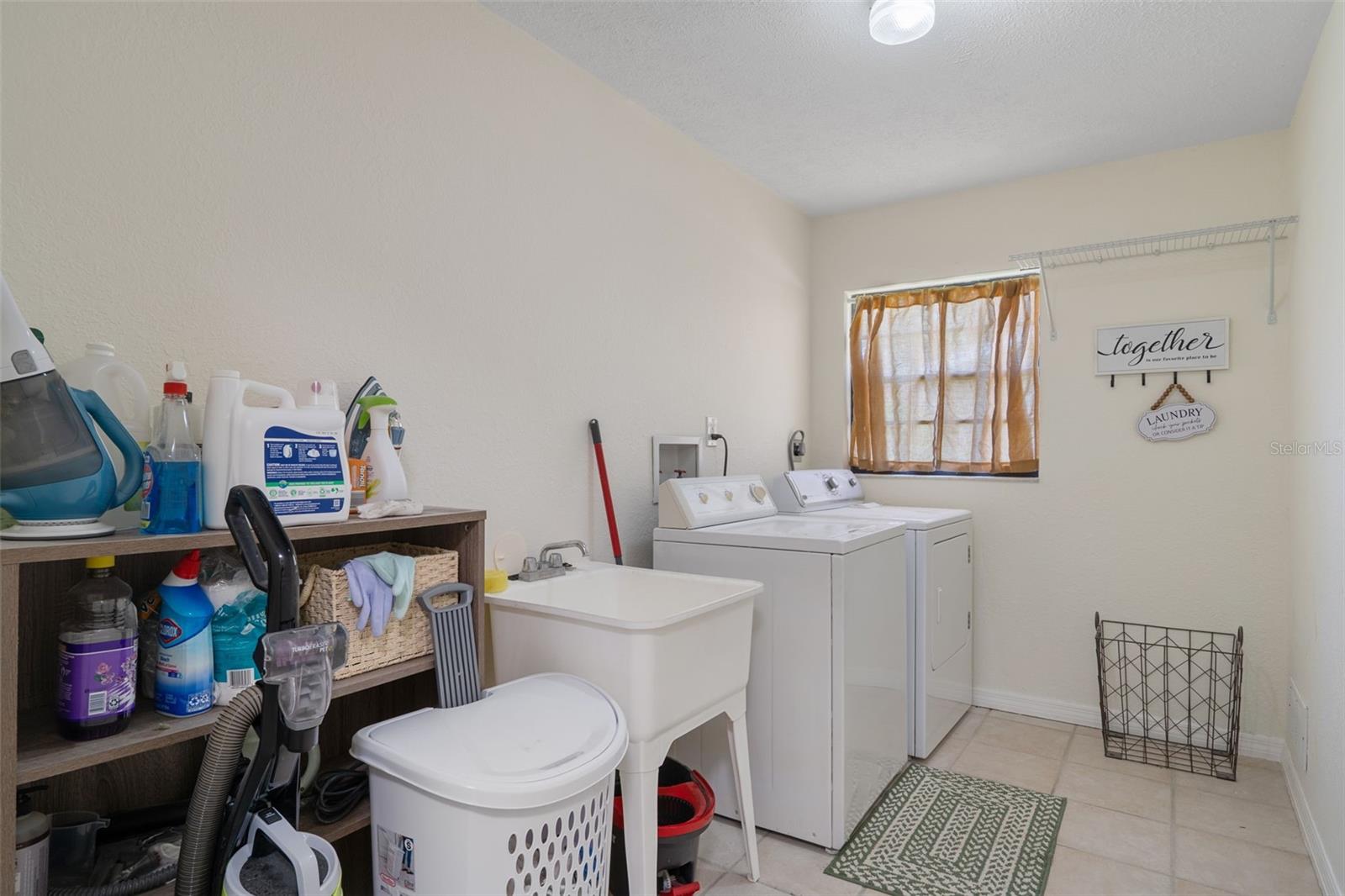 Image 26 of 28 For 7807 Duck Pond Court