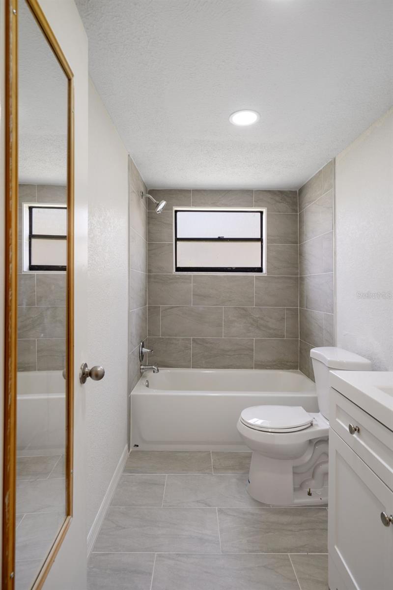 Image 5 of 28 For 7807 Duck Pond Court