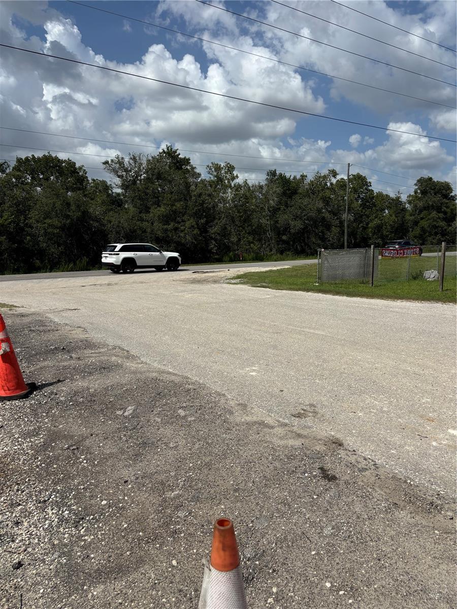 Image 2 of 4 For 14516 County Line Rd