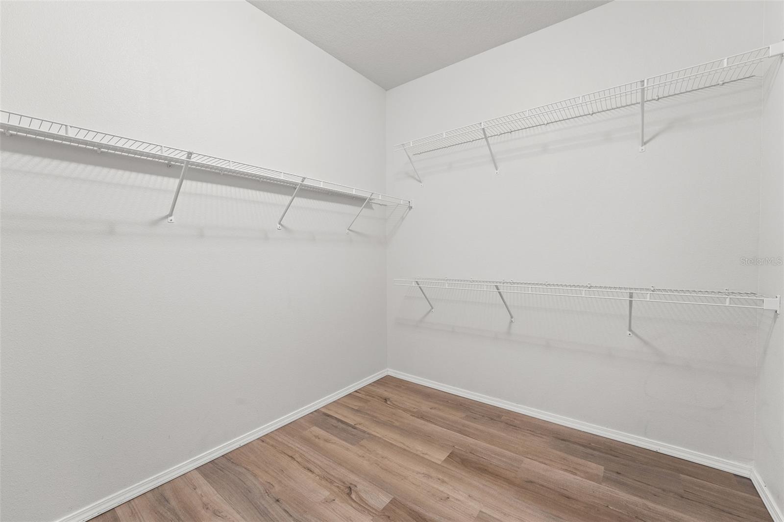 Image 21 of 61 For 15531 Stone House Drive