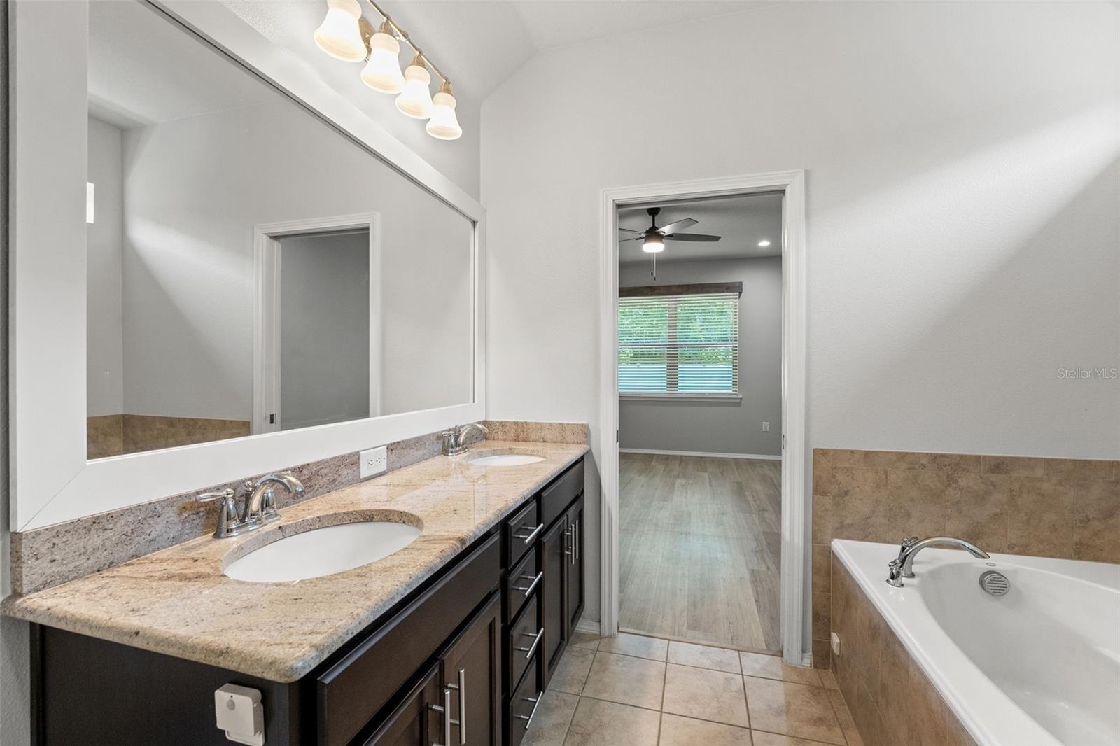Image 23 of 61 For 15531 Stone House Drive