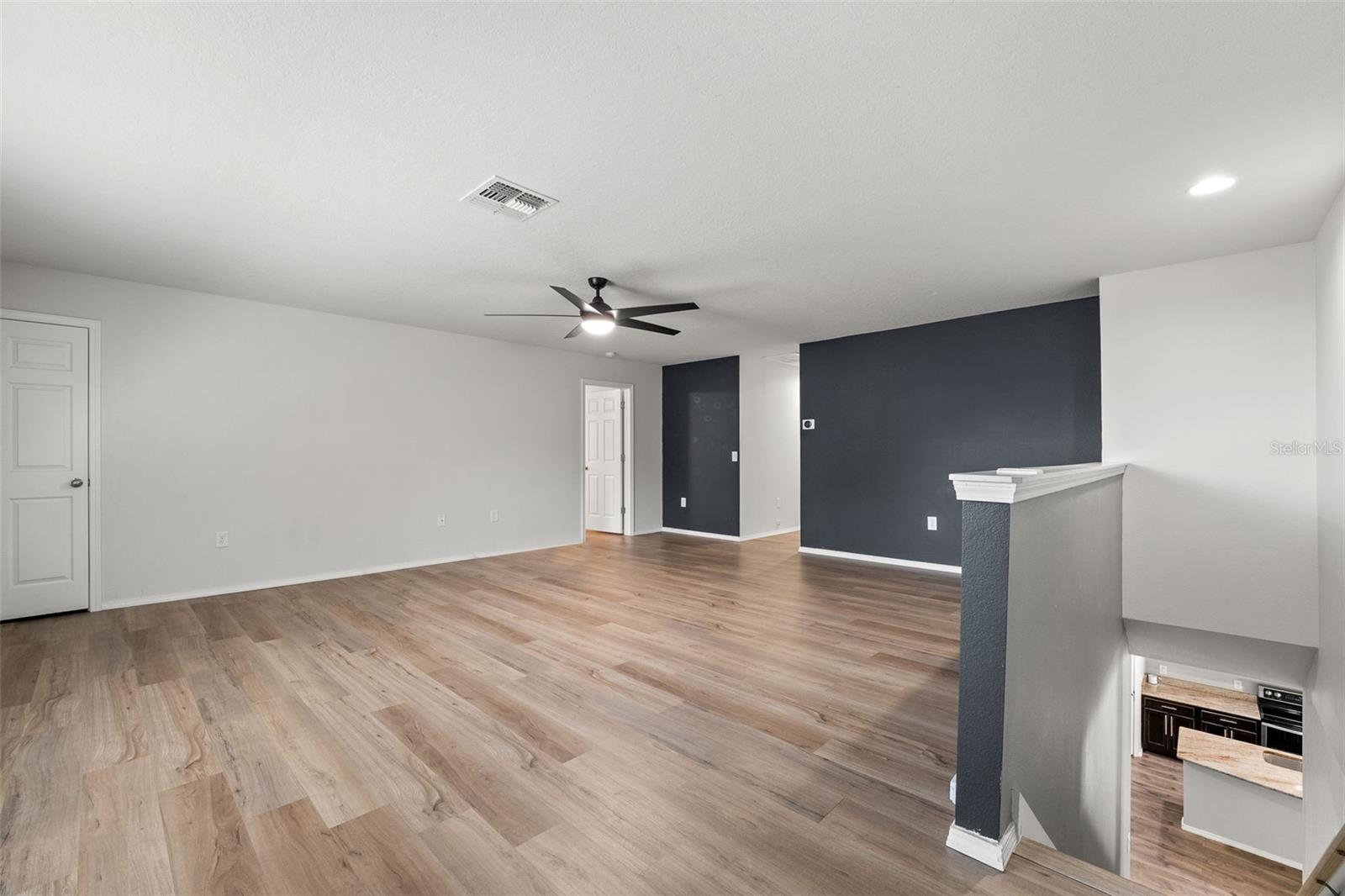 Image 31 of 61 For 15531 Stone House Drive