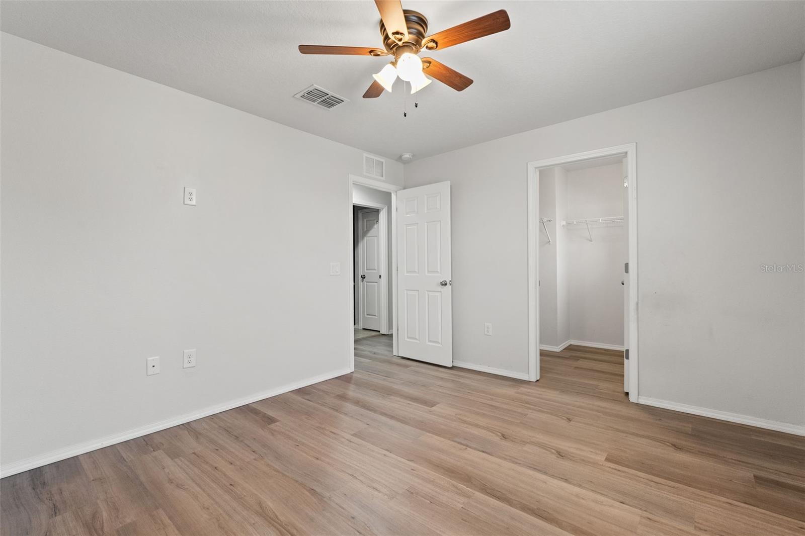 Image 34 of 61 For 15531 Stone House Drive