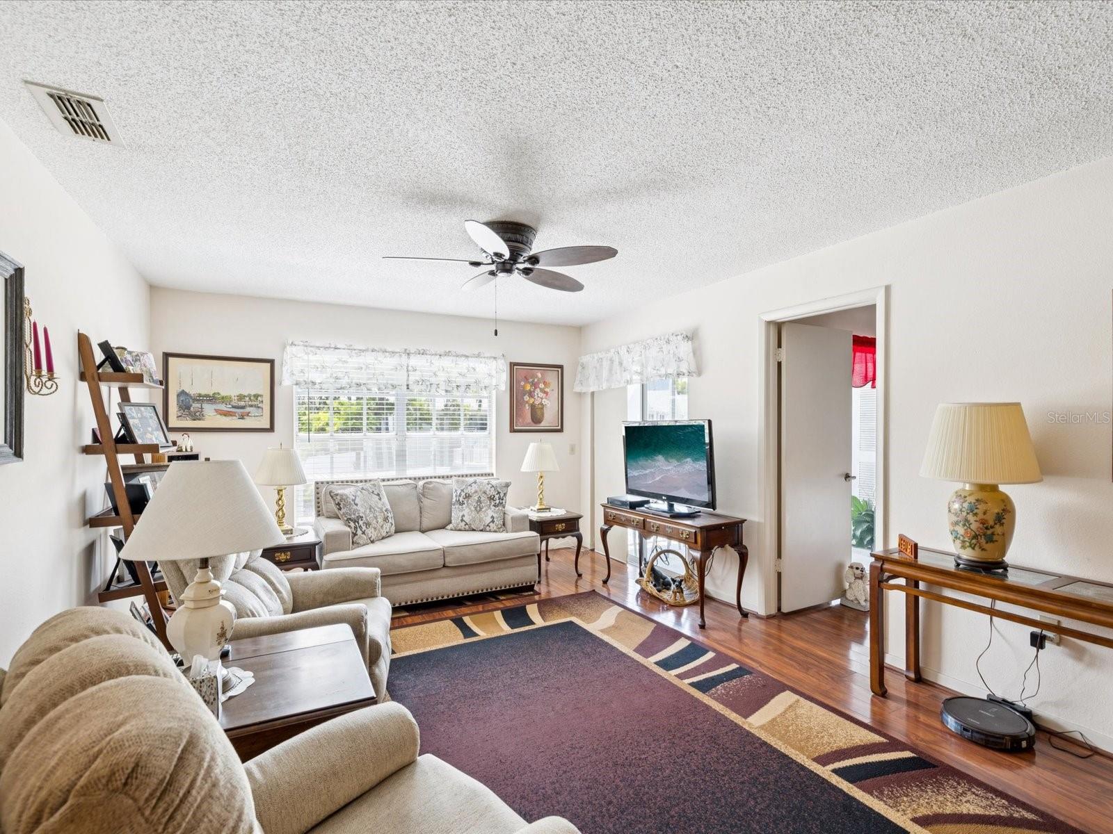 Image 15 of 48 For 12141 Spartan Way 202